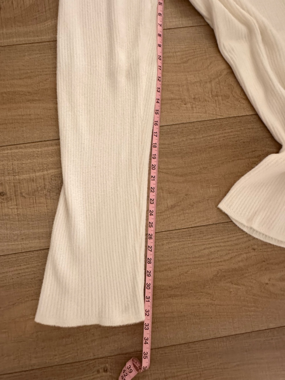 Spiritual Gangster super soft Cream set pants and sweater size large - Picture 2 of 8